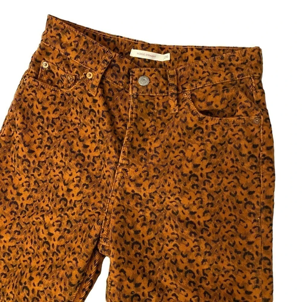 Levi's Premium Wedgie Straight Button Fly Leopard Rust Brown Corduroy Pants 26 - Picture 4 of 10